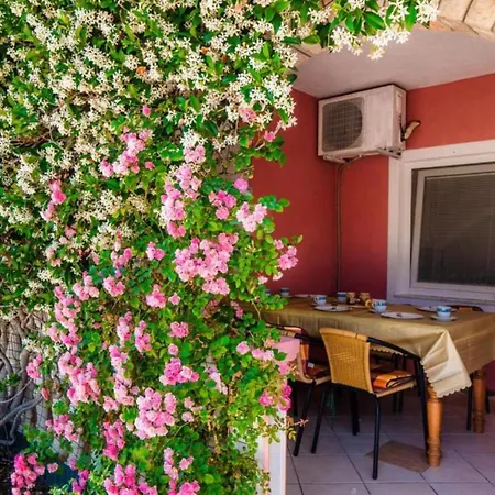 Le Ek Cozy - Two Bedroom 1 Vir