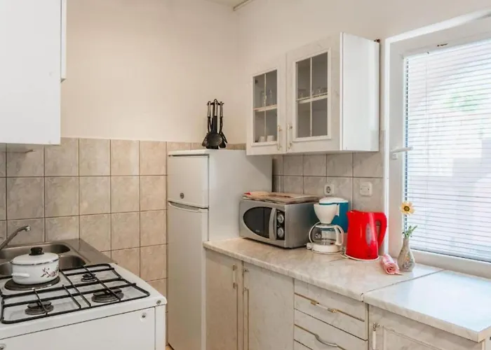 Le Ek Cozy - Two Bedroom 1
